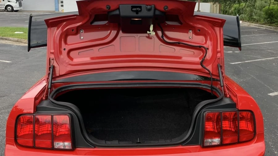 2006 Ford S197 Mustang - Image 11 of 13
