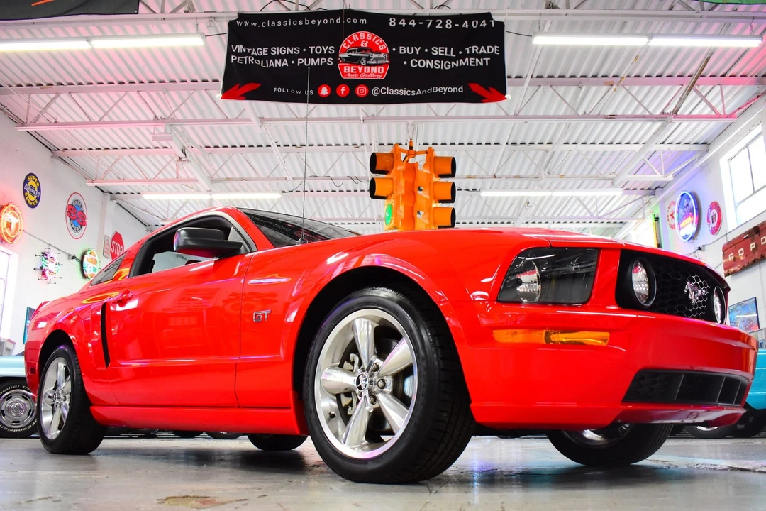 2006 Ford S197 Mustang GT - Image 3 of 20