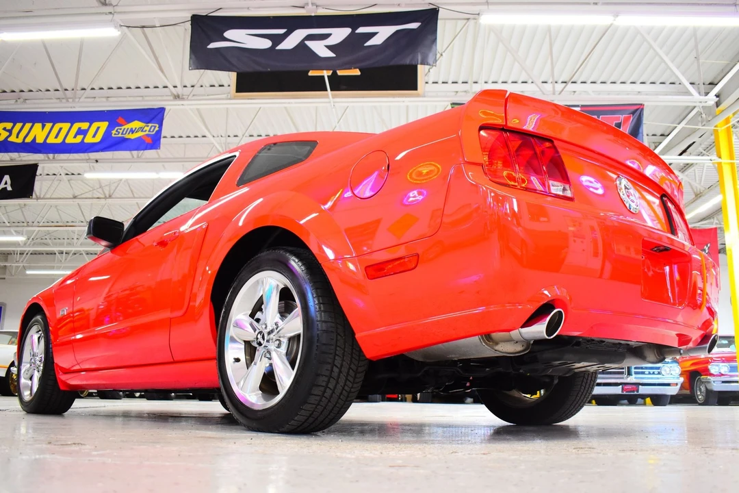 2006 Ford S197 Mustang GT - Image 17 of 20