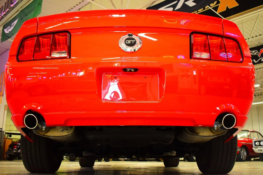 2006 Ford S197 Mustang GT - Image 14 of 20