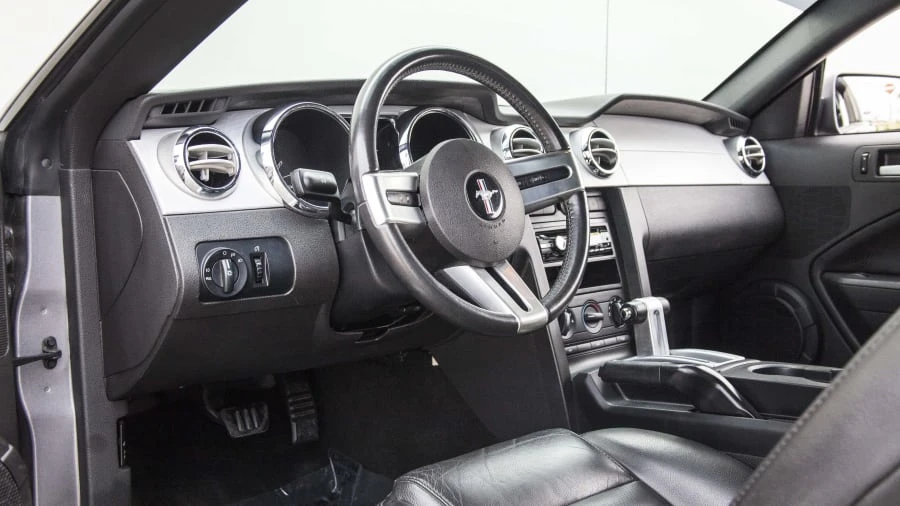 2006 Ford S197 Mustang - Image 3 of 12