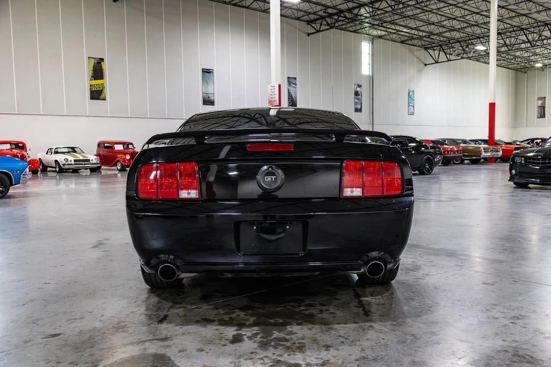 2006 Ford S197 Mustang GT - Image 6 of 31