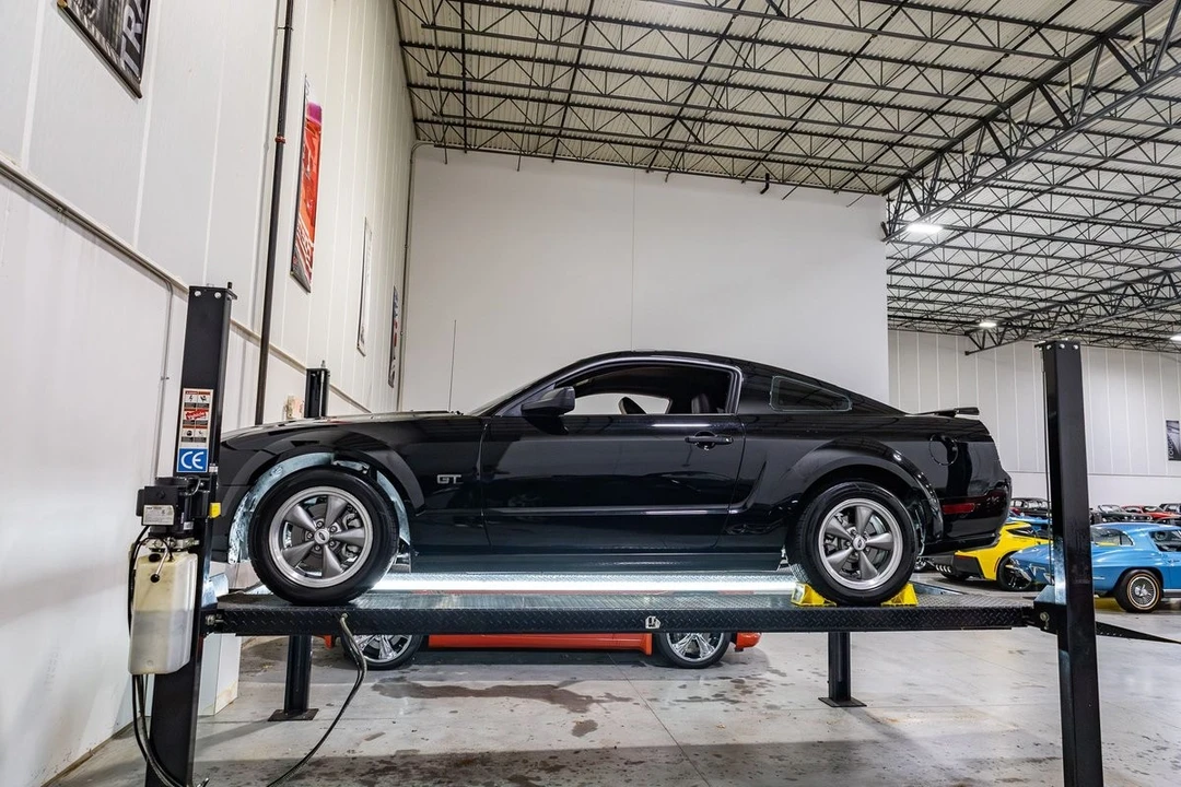2006 Ford S197 Mustang GT - Image 22 of 30