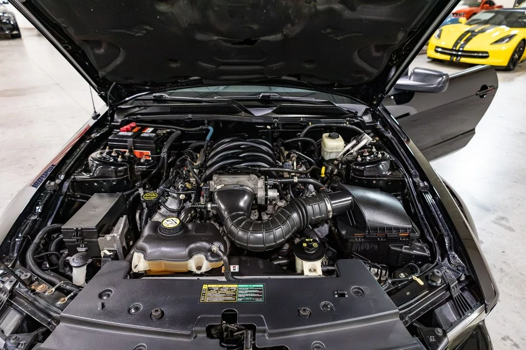 2006 Ford S197 Mustang GT - Image 17 of 31