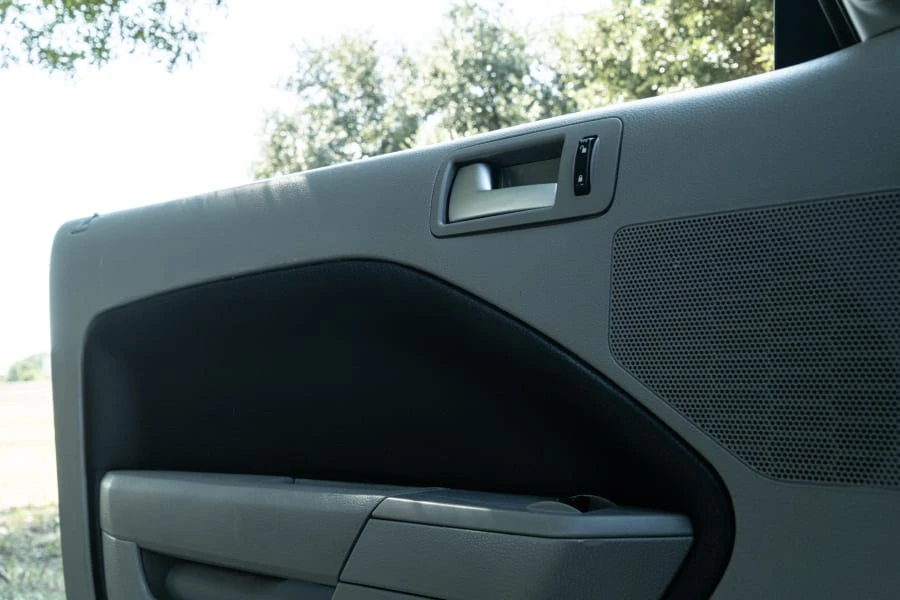 2006 Ford S197 Mustang - Image 30 of 31