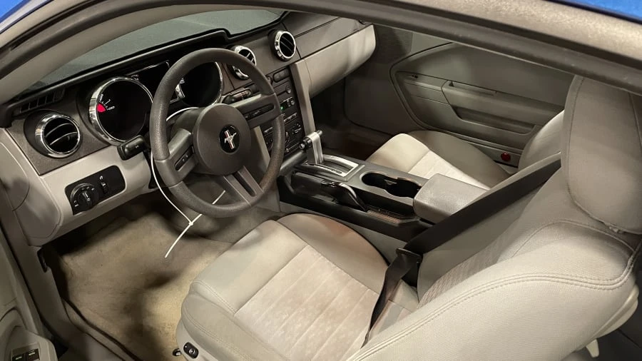 2006 Ford S197 Mustang - Image 11 of 14