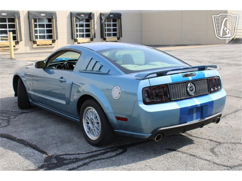 2006 Ford S197 Mustang GT - Image 7 of 31