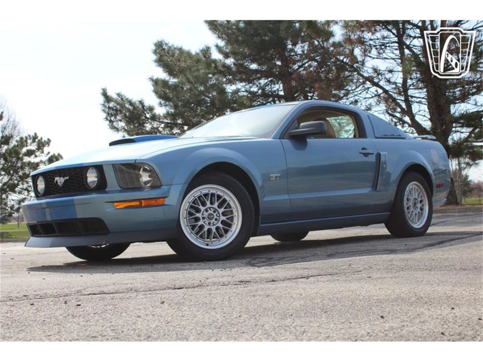 2006 Ford S197 Mustang GT - Image 3 of 31