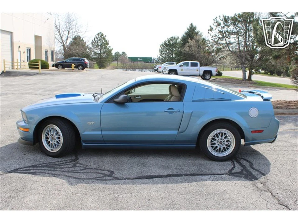 2006 Ford S197 Mustang GT - Image 4 of 31