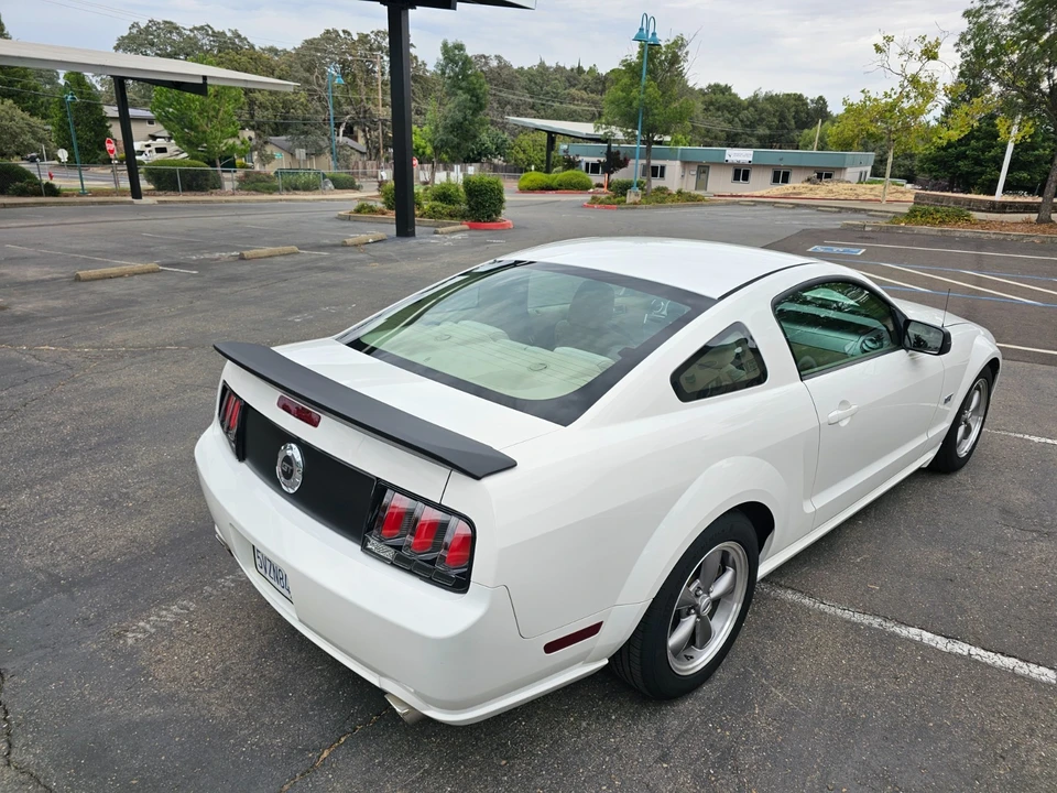 2006 Ford S197 Mustang GT - Image 10 of 31