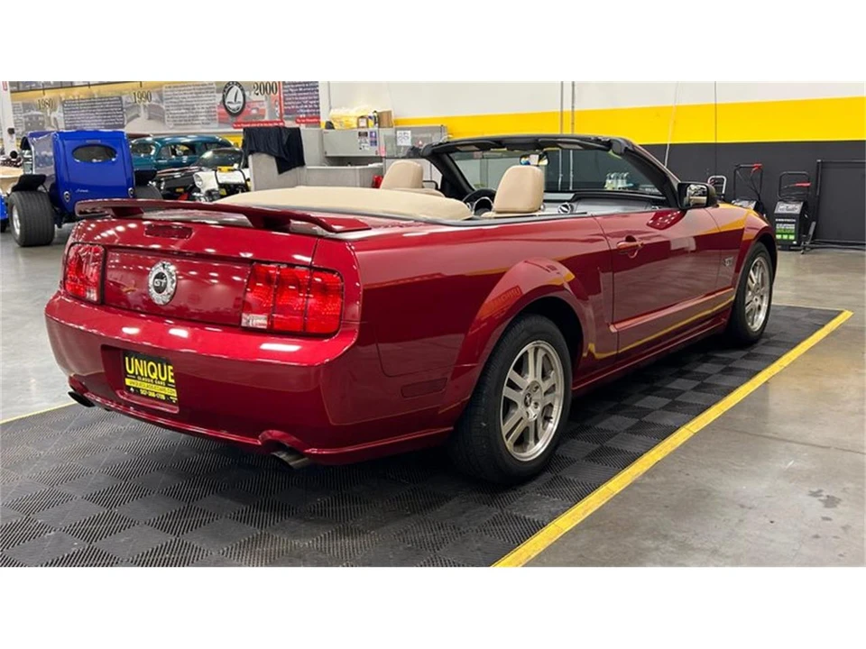 2006 Ford S197 Mustang GT - Image 3 of 9