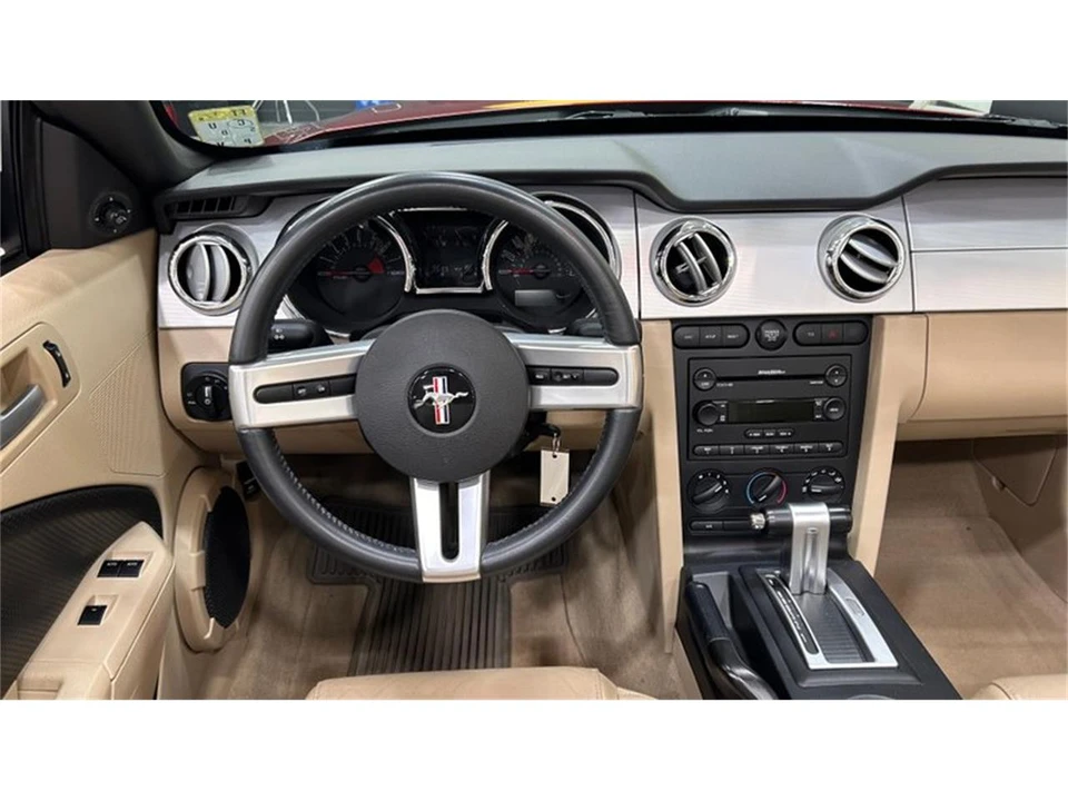 2006 Ford S197 Mustang GT - Image 8 of 9
