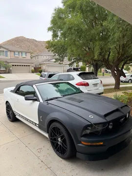 2006 Ford Mustang GT Deluxe Convertible