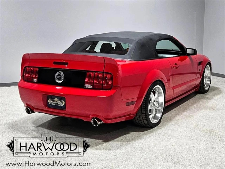 2006 Ford S197 Mustang GT - Image 11 of 31