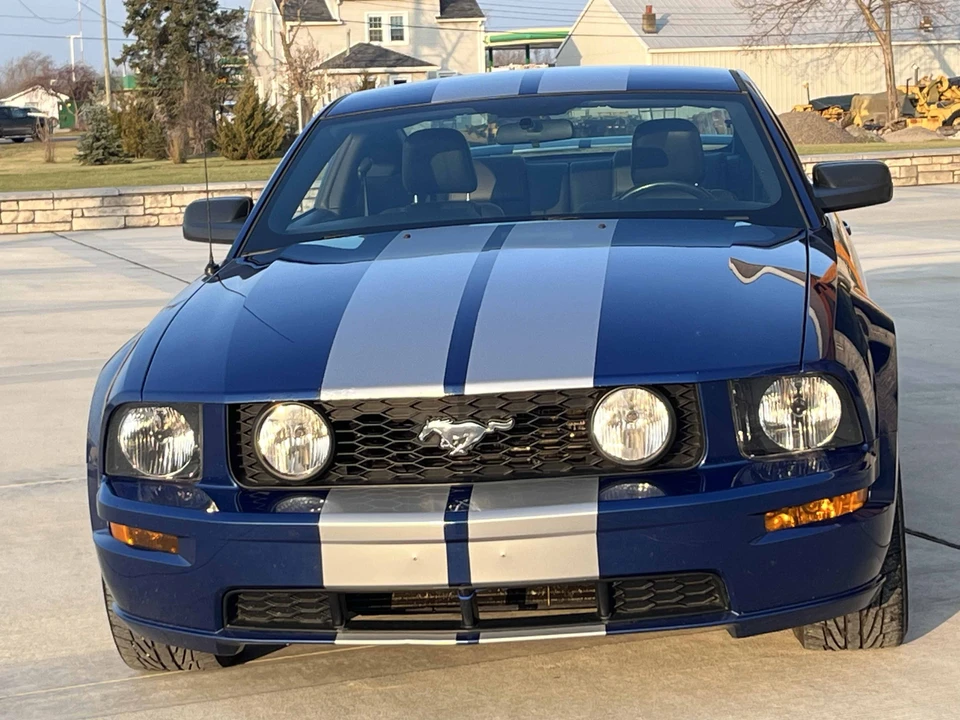 2006 Ford S197 Mustang GT - Image 12 of 31