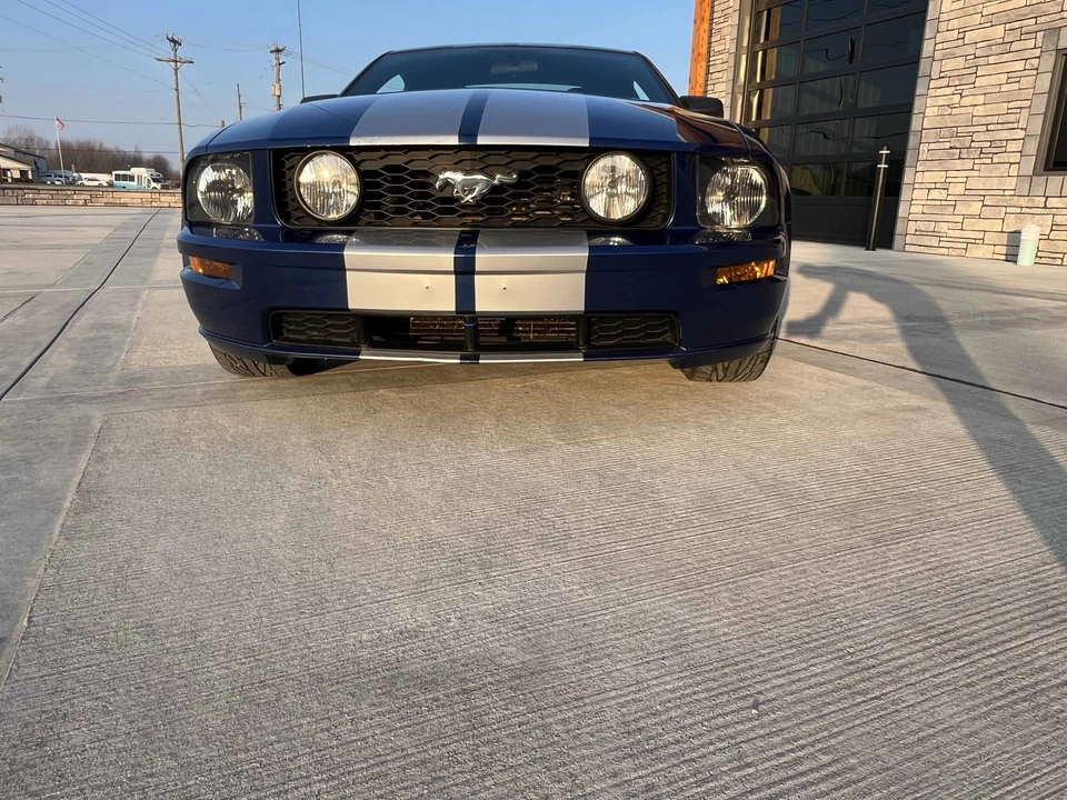 2006 Ford S197 Mustang GT - Image 10 of 31