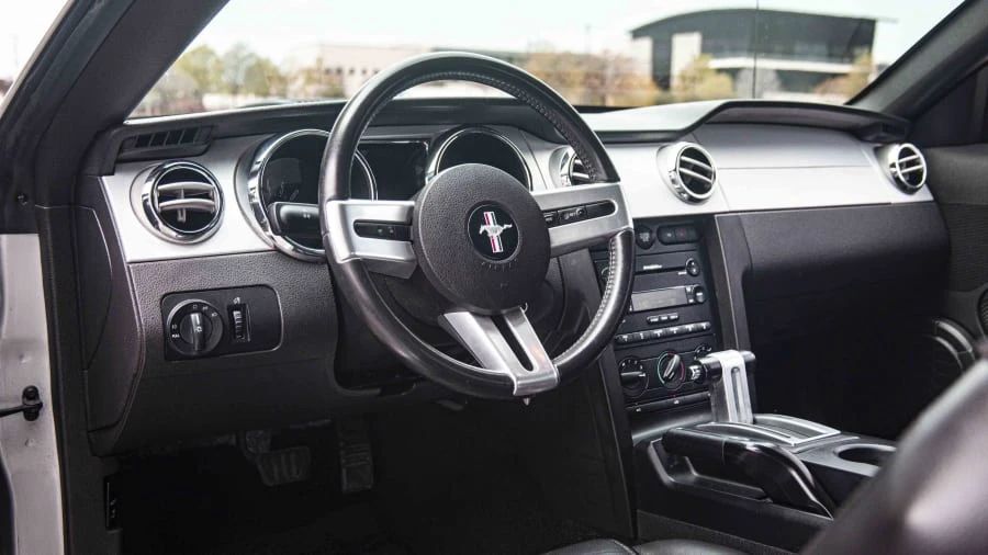 2006 Ford S197 Mustang - Image 3 of 18