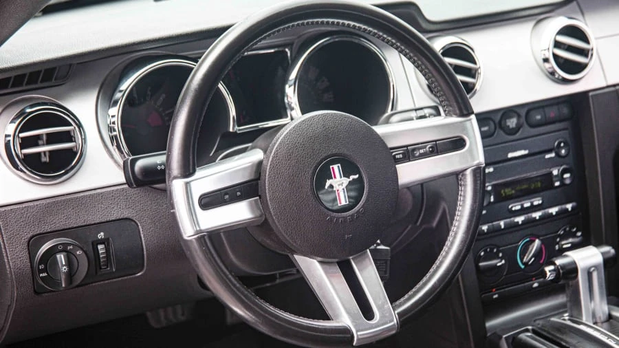 2006 Ford S197 Mustang - Image 15 of 18