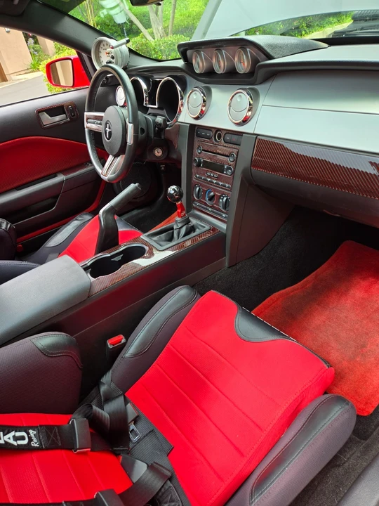 2006 Ford S197 Mustang GT - Image 13 of 18