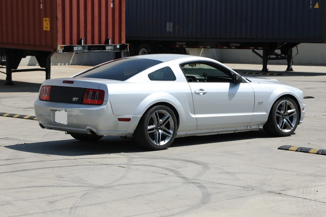 2006 Ford S197 Mustang GT - Image 9 of 27
