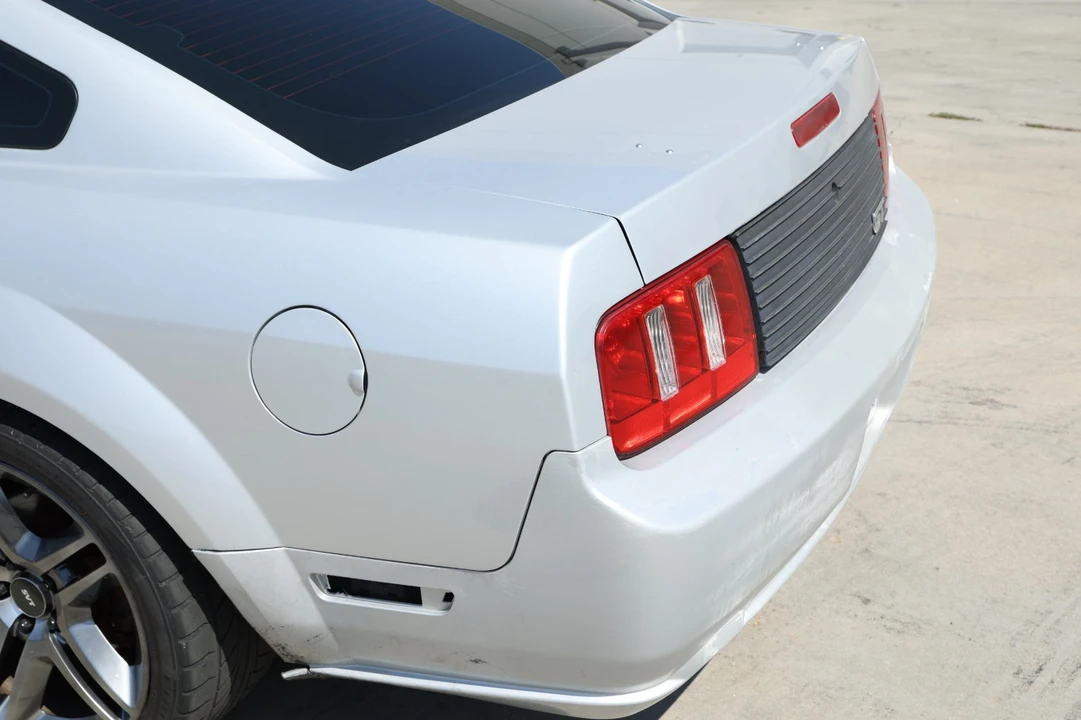 2006 Ford S197 Mustang GT - Image 11 of 27