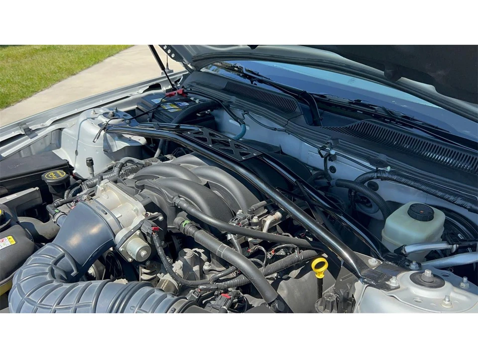 2006 Ford S197 Mustang GT - Image 15 of 31