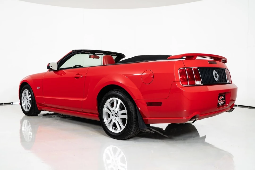 2006 Ford S197 Mustang - Image 9 of 31