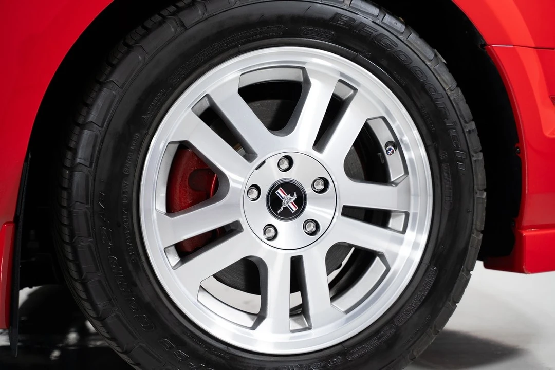 2006 Ford S197 Mustang - Image 16 of 31