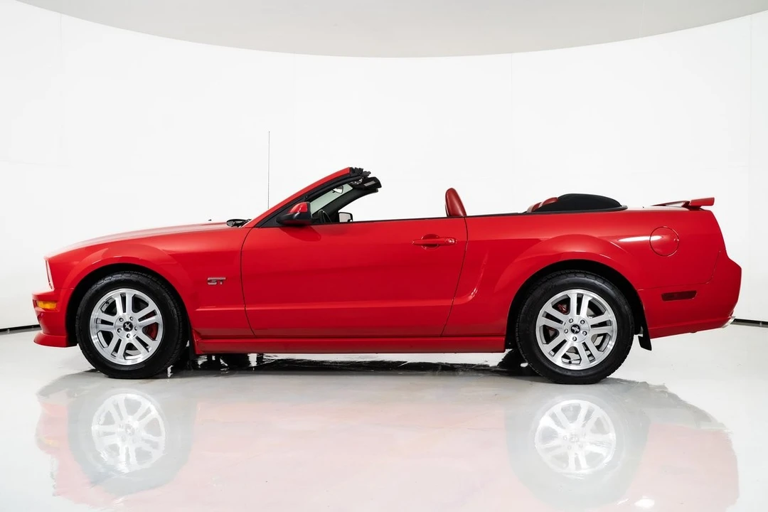 2006 Ford S197 Mustang - Image 6 of 31
