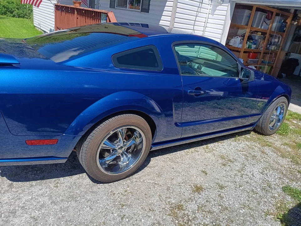 2006 Ford S197 Mustang GT - Image 2 of 15