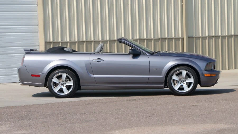 2006 Ford S197 Mustang - Image 8 of 12