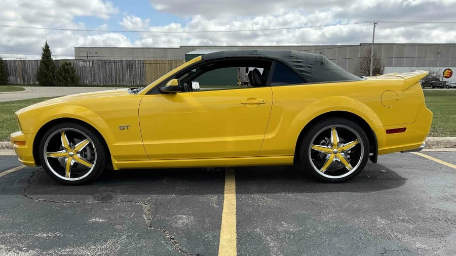 2006 Ford S197 Mustang - Image 16 of 16