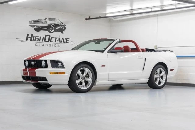2006 Ford S197 Mustang GT - Image 13 of 31