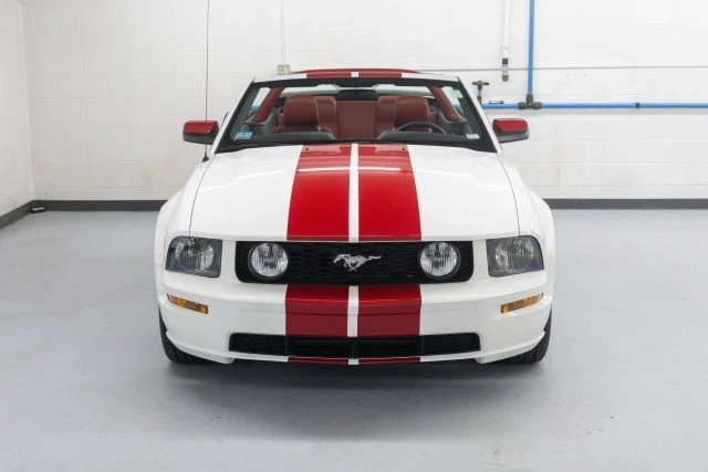 2006 Ford S197 Mustang GT - Image 14 of 31