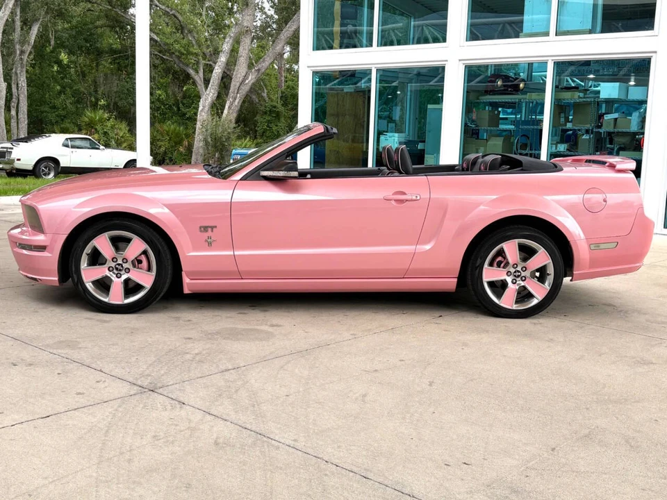 2006 Ford S197 Mustang GT - Image 11 of 31