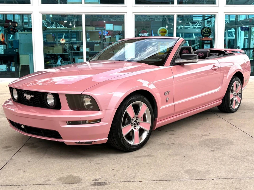2006 Ford S197 Mustang GT - Image 2 of 31