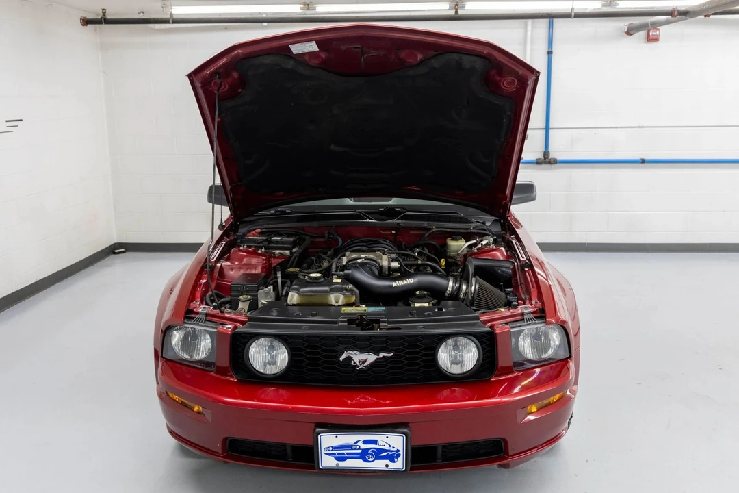 2006 Ford S197 Mustang GT - Image 16 of 25