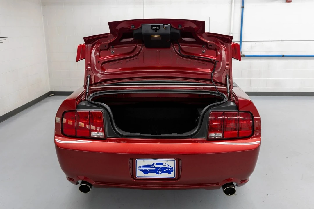 2006 Ford S197 Mustang GT - Image 10 of 25