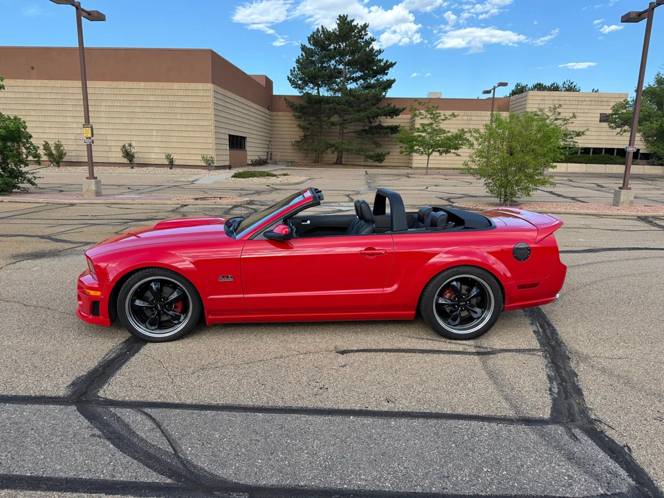 2006 Ford S197 Mustang GT - Image 12 of 31