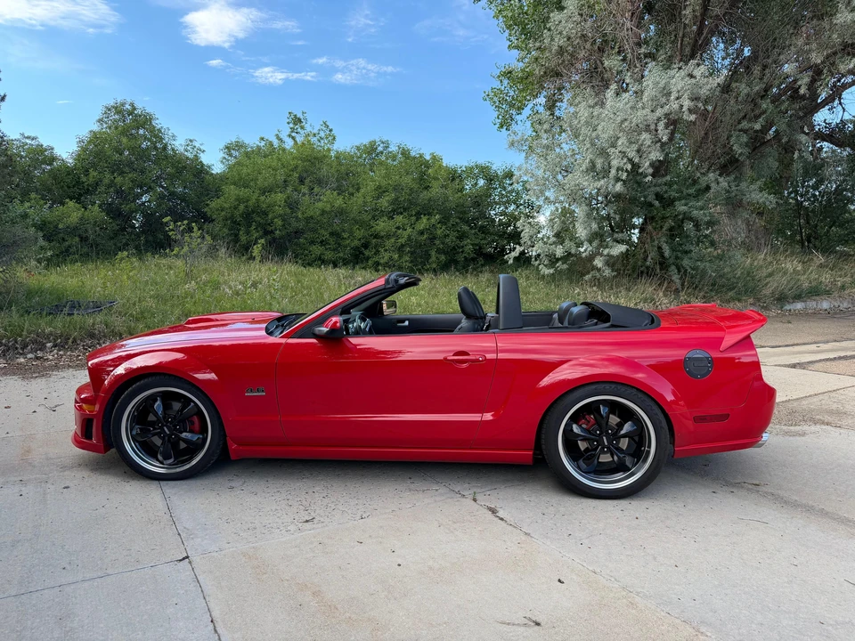 2006 Ford S197 Mustang GT - Image 13 of 31