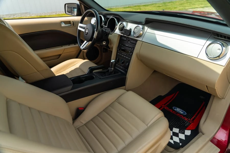 2006 Ford S197 Mustang - Image 11 of 15