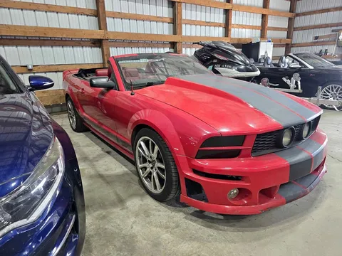 2006 Ford Mustang GT Convertible 2D