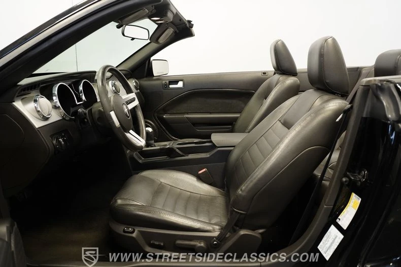 2006 Ford S197 Mustang GT - Image 2 of 31