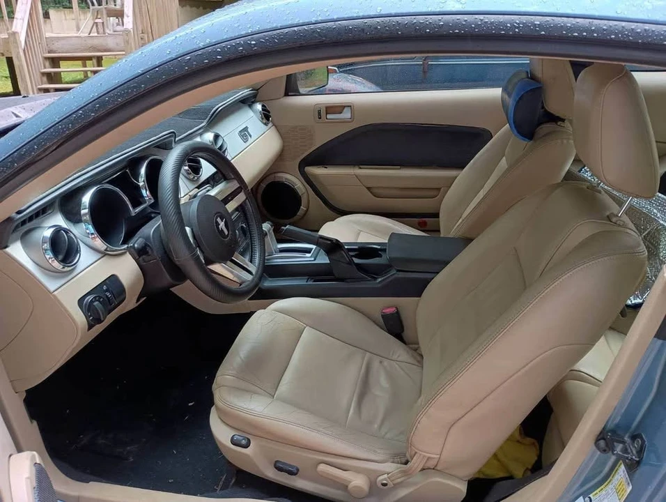 2006 Ford S197 Mustang GT - Image 9 of 10