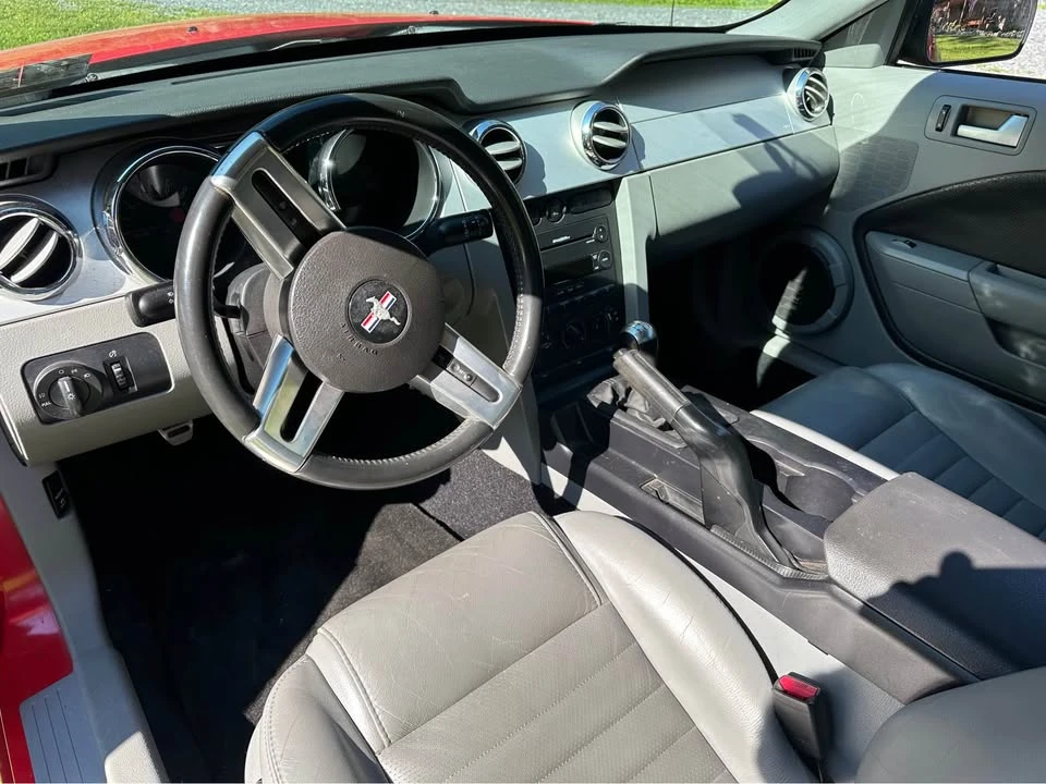 2006 Ford S197 Mustang GT - Image 9 of 12