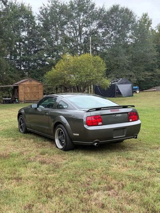 2006 Ford S197 Mustang GT - Image 7 of 8