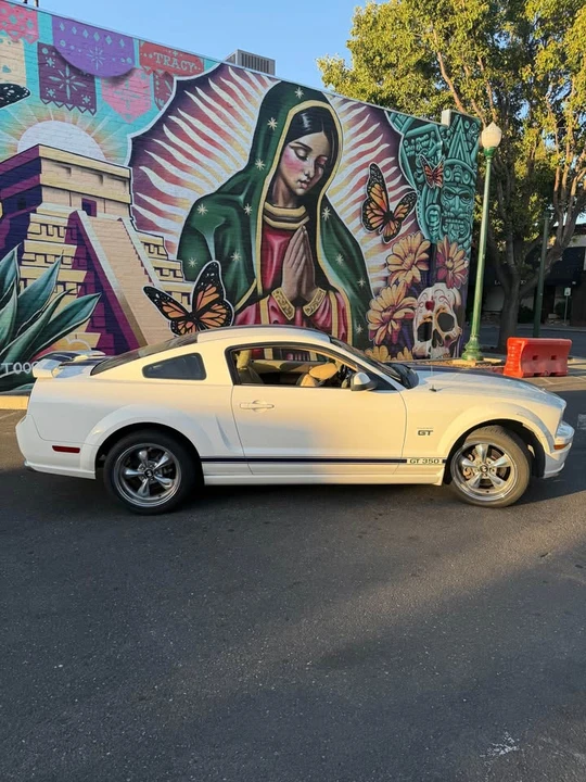 2006 Ford S197 Mustang GT - Image 2 of 11