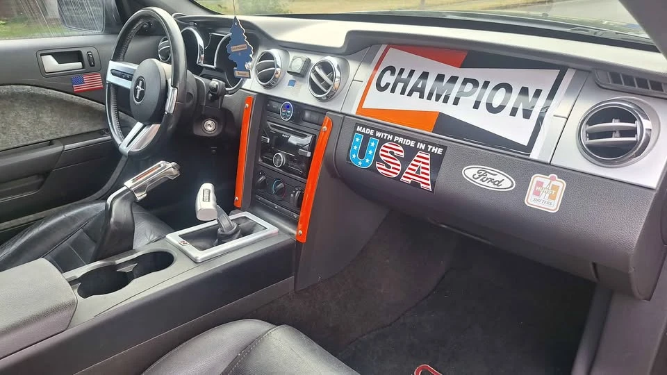 2006 Ford S197 Mustang GT - Image 18 of 19