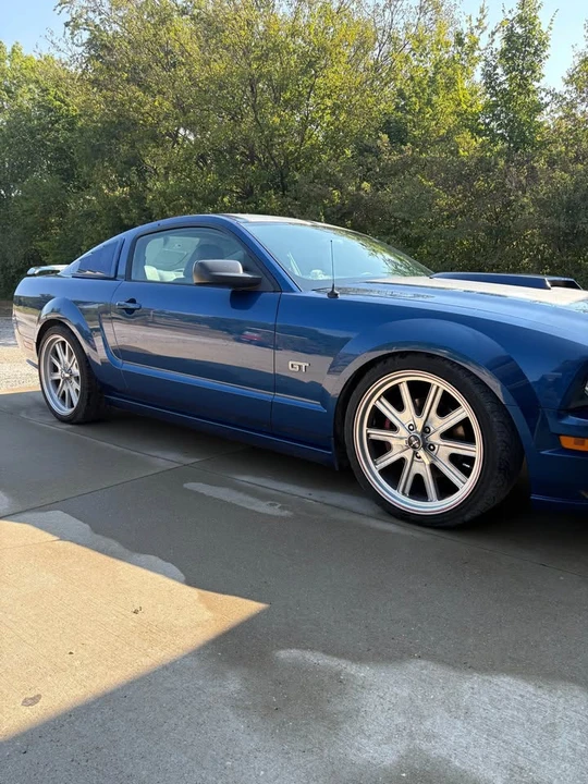 2006 Ford S197 Mustang GT - Image 2 of 4