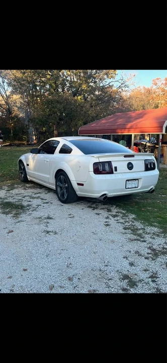2006 Ford S197 Mustang GT - Image 2 of 6